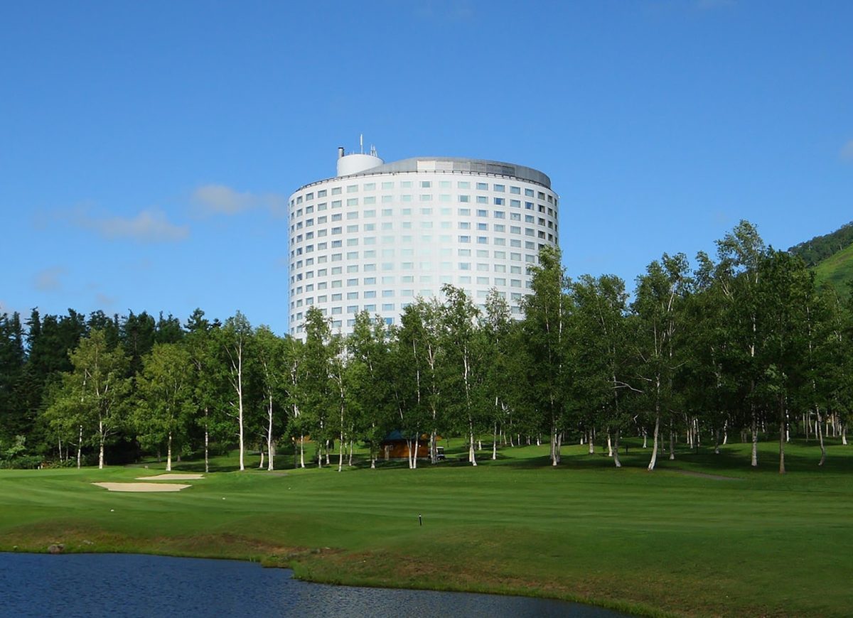 힐튼 니세코 빌리지 — 東山温泉, Niseko, Abuta District, Hokkaido 048-1592 일본